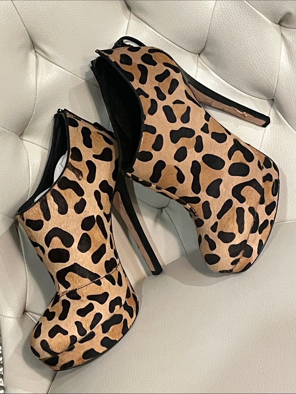 House of Harlow 1960 Leopard Print Platform Booties Tan Black Size 8 EU 38.5